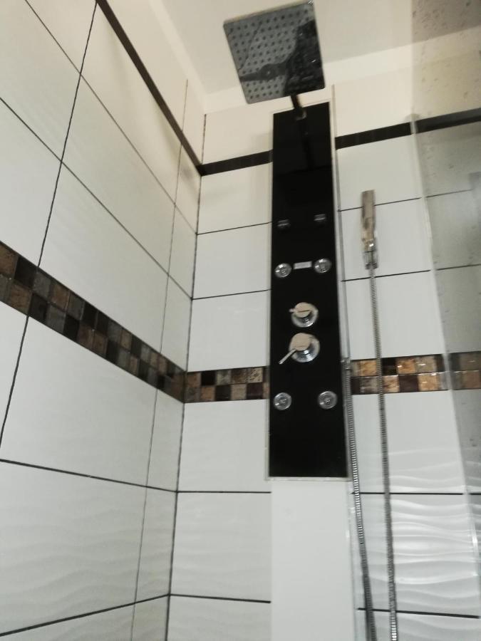 Appartement Meuble De Tourisme Saint Pierre Ngoại thất bức ảnh