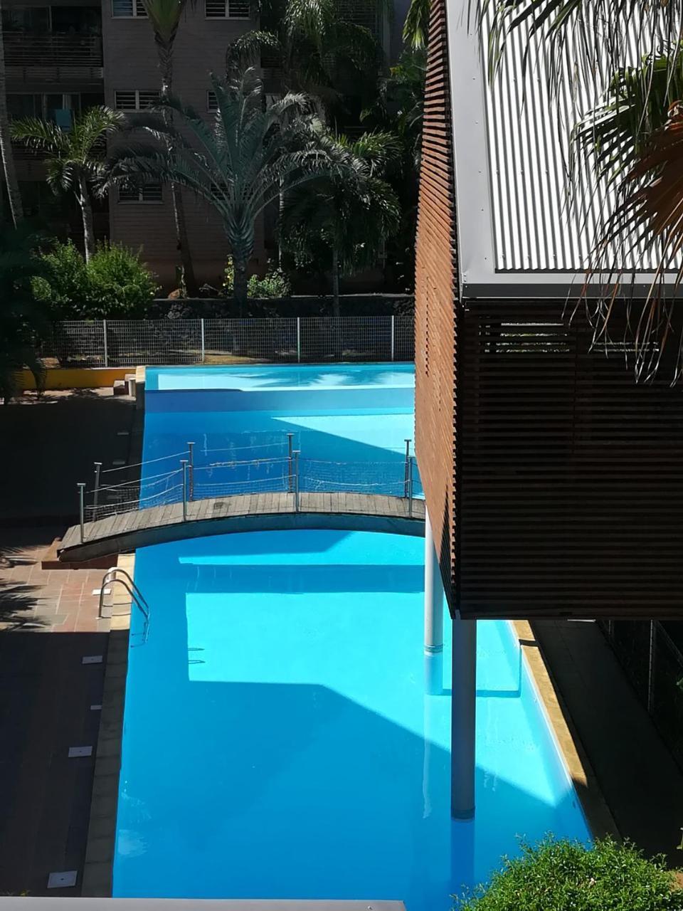 Appartement Meuble De Tourisme Saint Pierre Ngoại thất bức ảnh