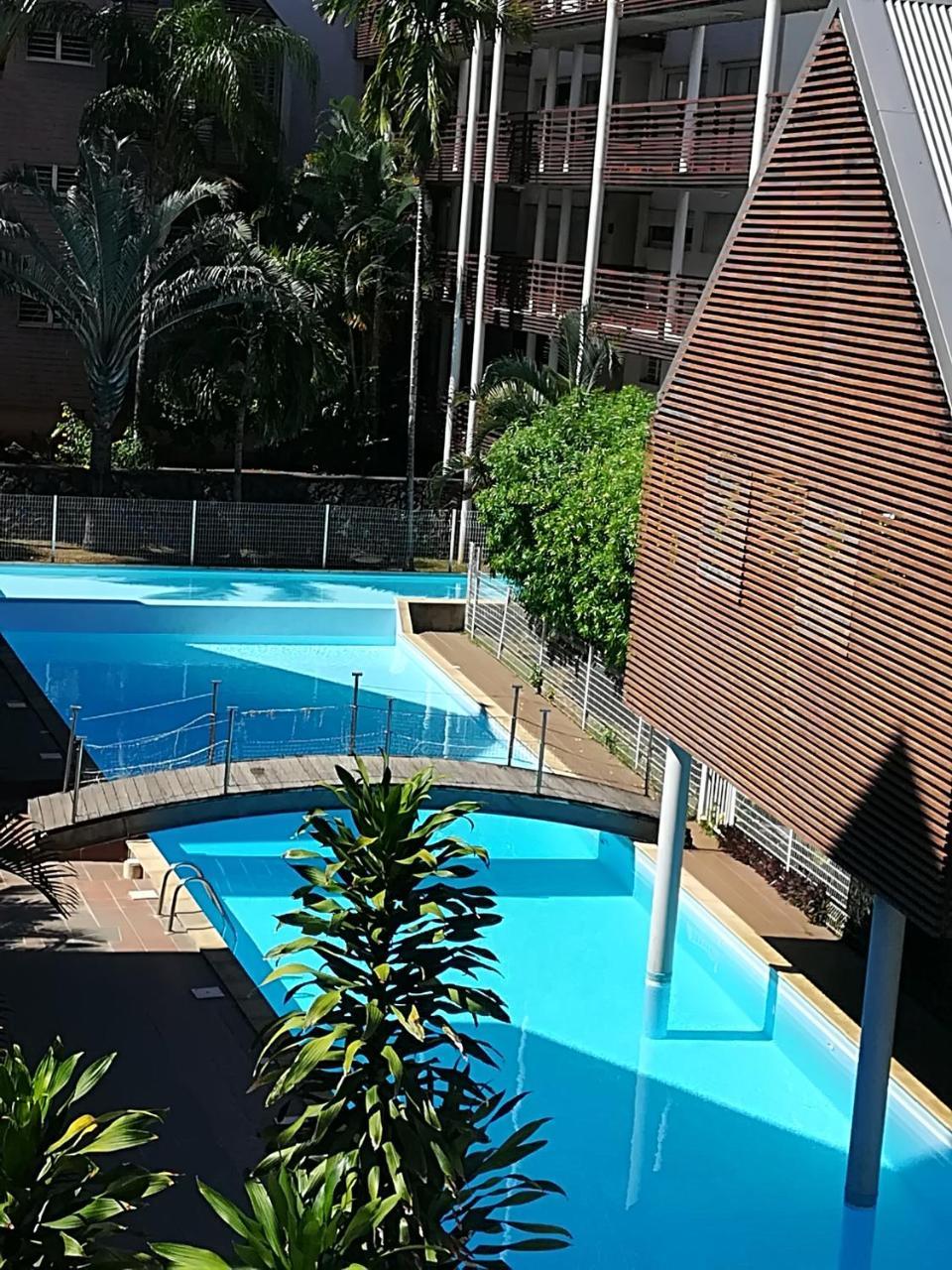 Appartement Meuble De Tourisme Saint Pierre Ngoại thất bức ảnh