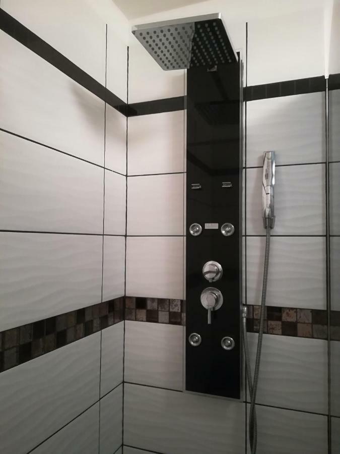 Appartement Meuble De Tourisme Saint Pierre Ngoại thất bức ảnh