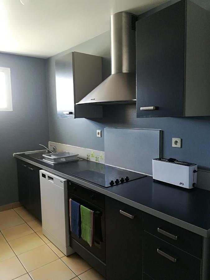 Appartement Meuble De Tourisme Saint Pierre Ngoại thất bức ảnh